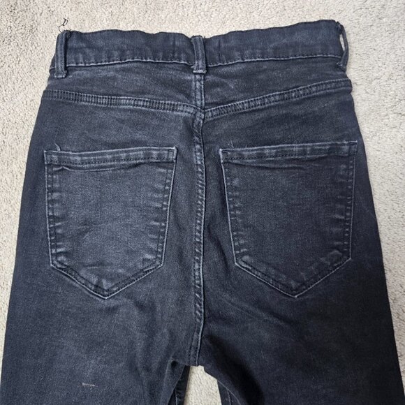 Zara Trafaluc Black Skinny High Waist Distressed Ripped Knee Jeans | US02 - Picture 9 of 15